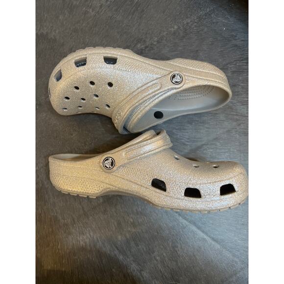 Crocs Silver Glitter Slip On Clogs Unisex Women's 10 Men's 8 - Picture 4 of 7